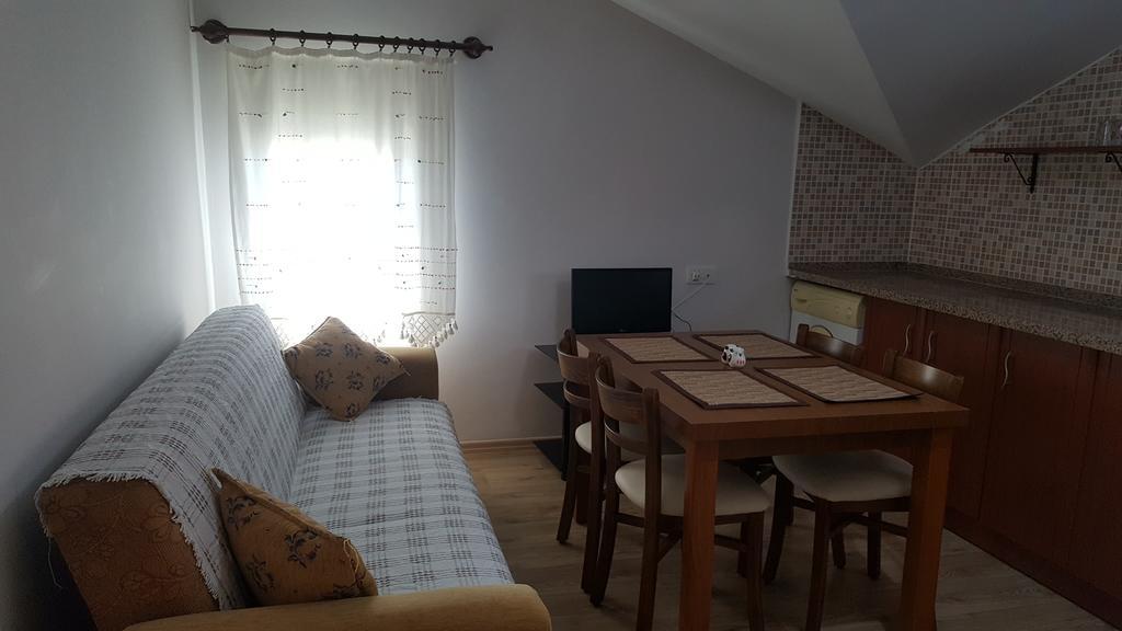 Burak Apart Hotel Fethiye Exterior photo